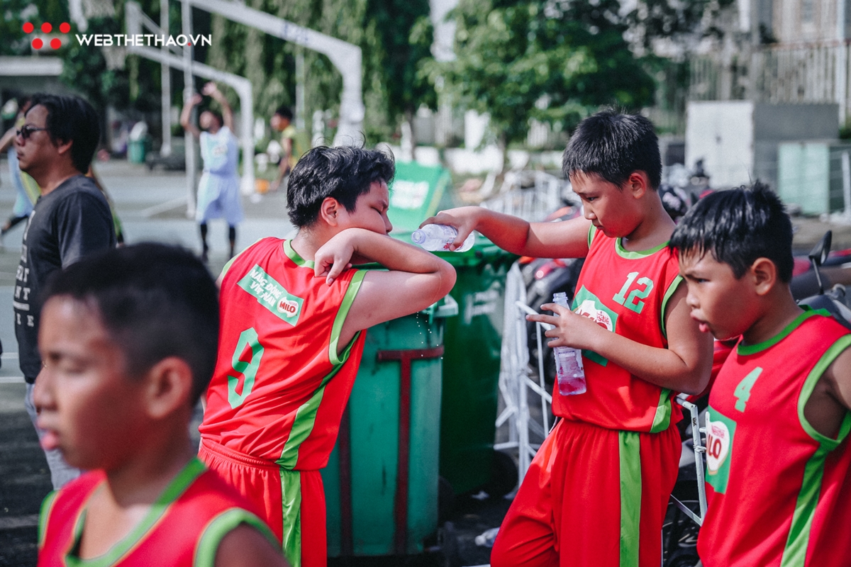 Chung kết bóng rổ Festival trường học 2019 cấp Tiểu học: Thiên Hộ Dương đại thắng Chung kết bóng rổ Festival trường học 2019 cấp Tiểu học: Thiên Hộ Dương đại thắng